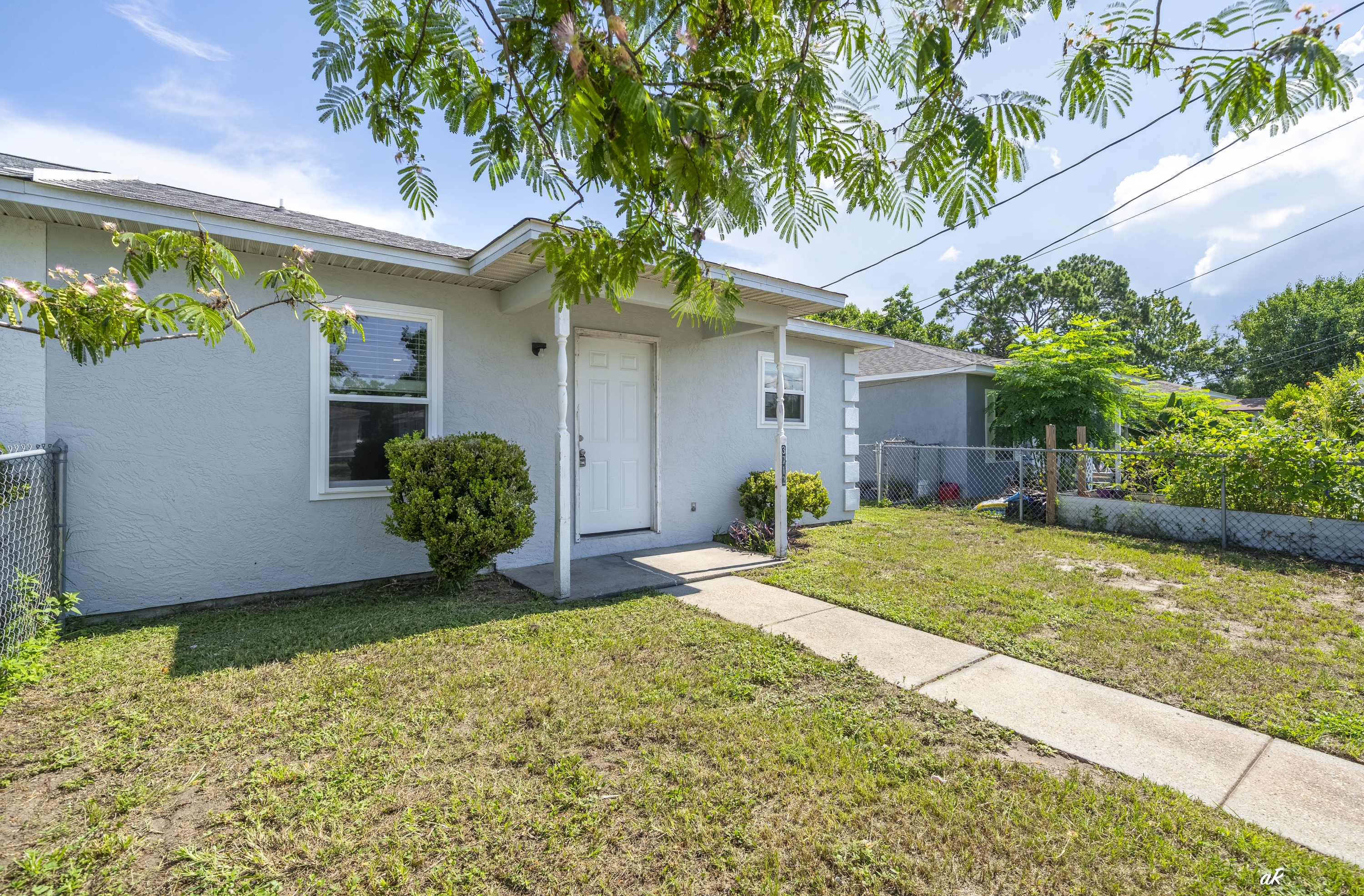 3712 Burnham Way